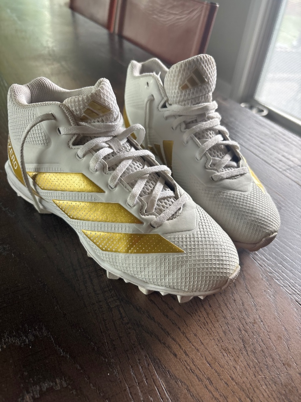 Adidas Adizero White & Gold Youth Size 5 football cleats